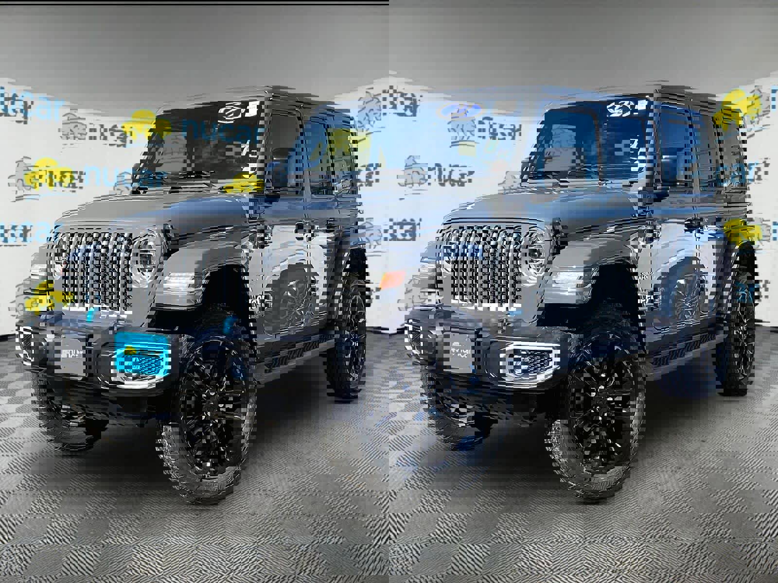 Used 2022 Jeep Wrangler Unlimited Sahara w/ Cold Weather Group image 3