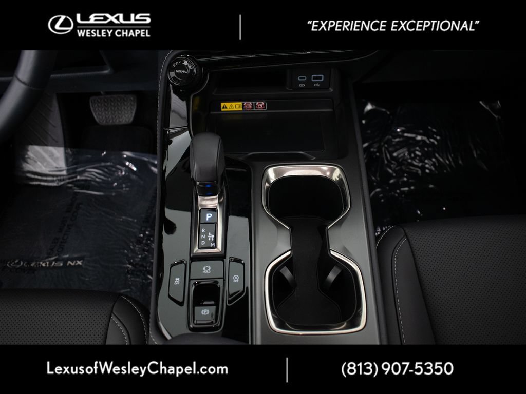 Used 2025 Lexus NX 250 FWD w/ Towing Package (2000 Lbs) image 30