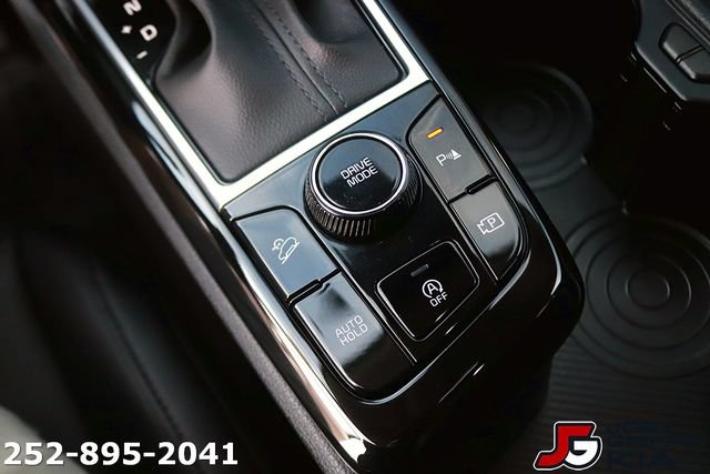 Certified 2025 Kia Sportage SX FWD image 24
