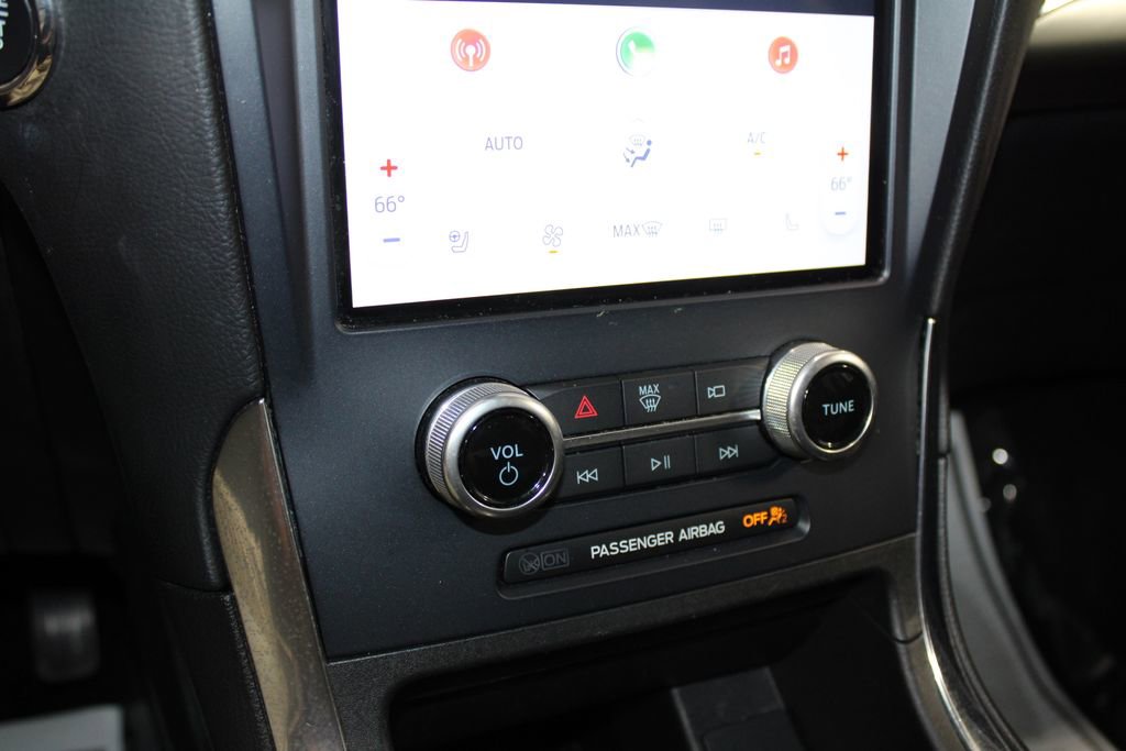 Used 2022 Ford Edge Titanium image 52