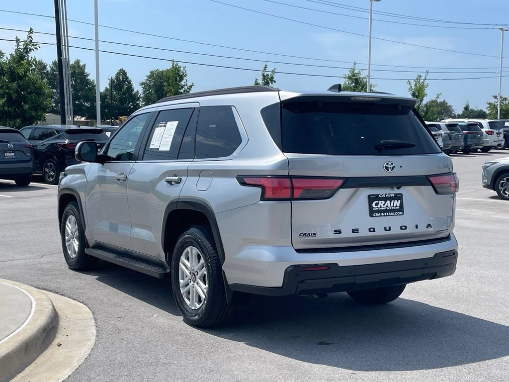 Used 2025 Toyota Sequoia SR5 AWD/4WD image 5