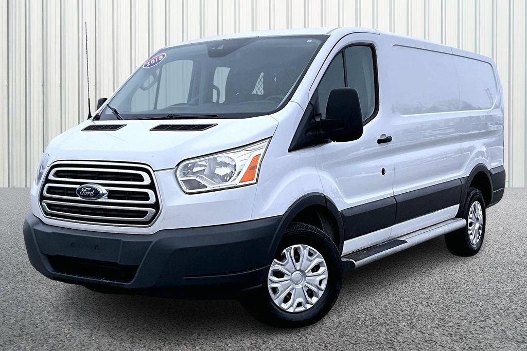 Used 2018 Ford Transit 250 130 Low Roof w/ Exterior Upgrade Package RWD image 3