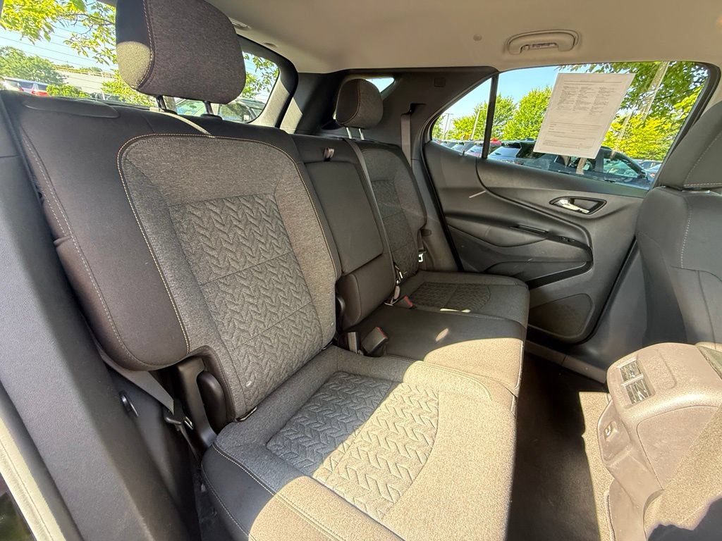Used 2024 Chevrolet Equinox LT AWD/4WD image 24