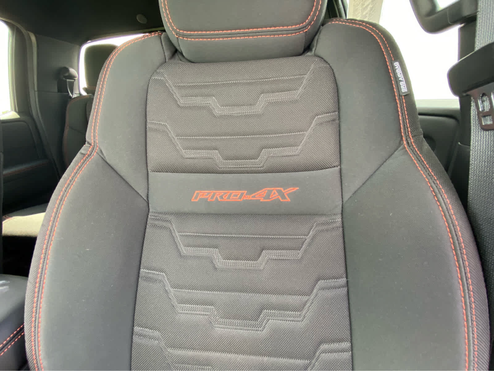 Used 2025 Nissan Frontier PRO-4X w/ Interior Protection Package AWD/4WD image 30