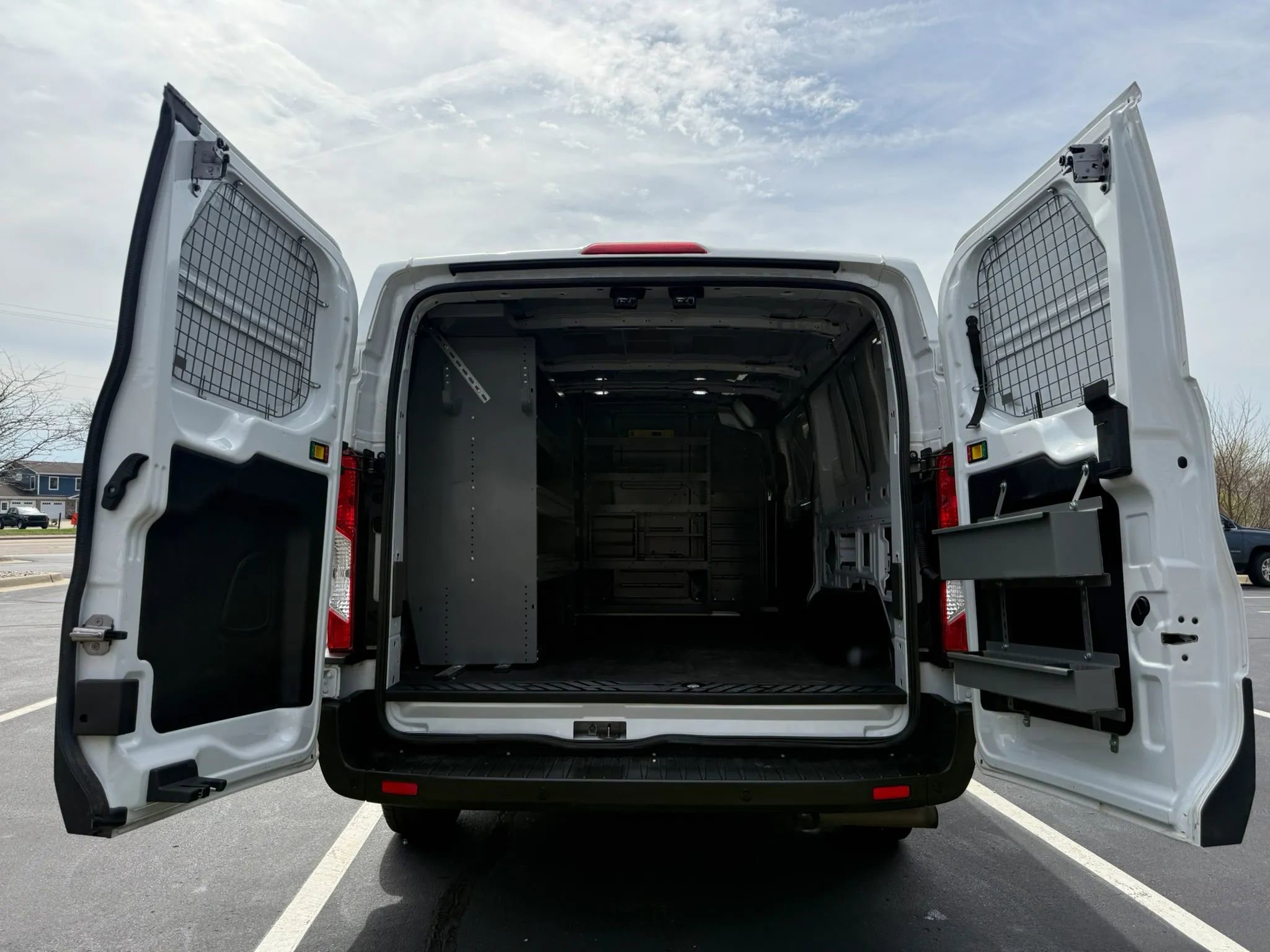 Used 2021 Ford Transit 150 Low Roof AWD image 17