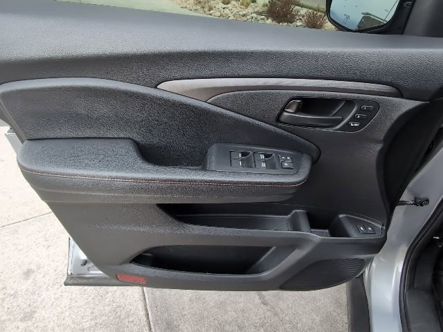 Used 2022 Honda Passport TrailSport image 10