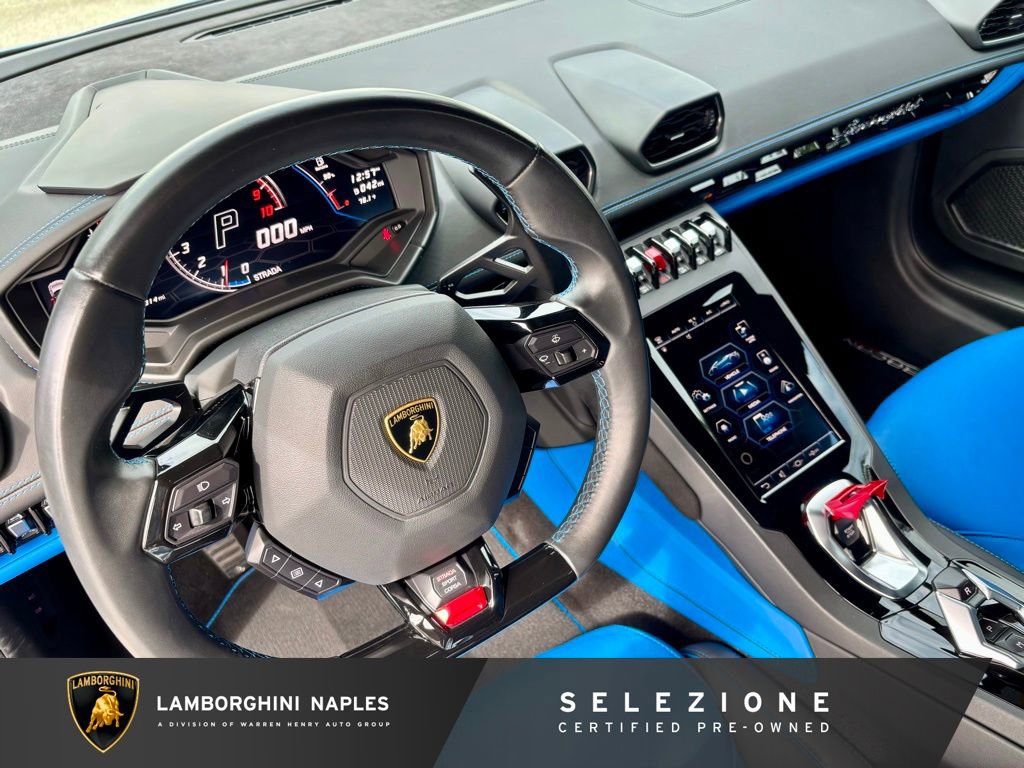 Used 2021 Lamborghini Huracan EVO image 14