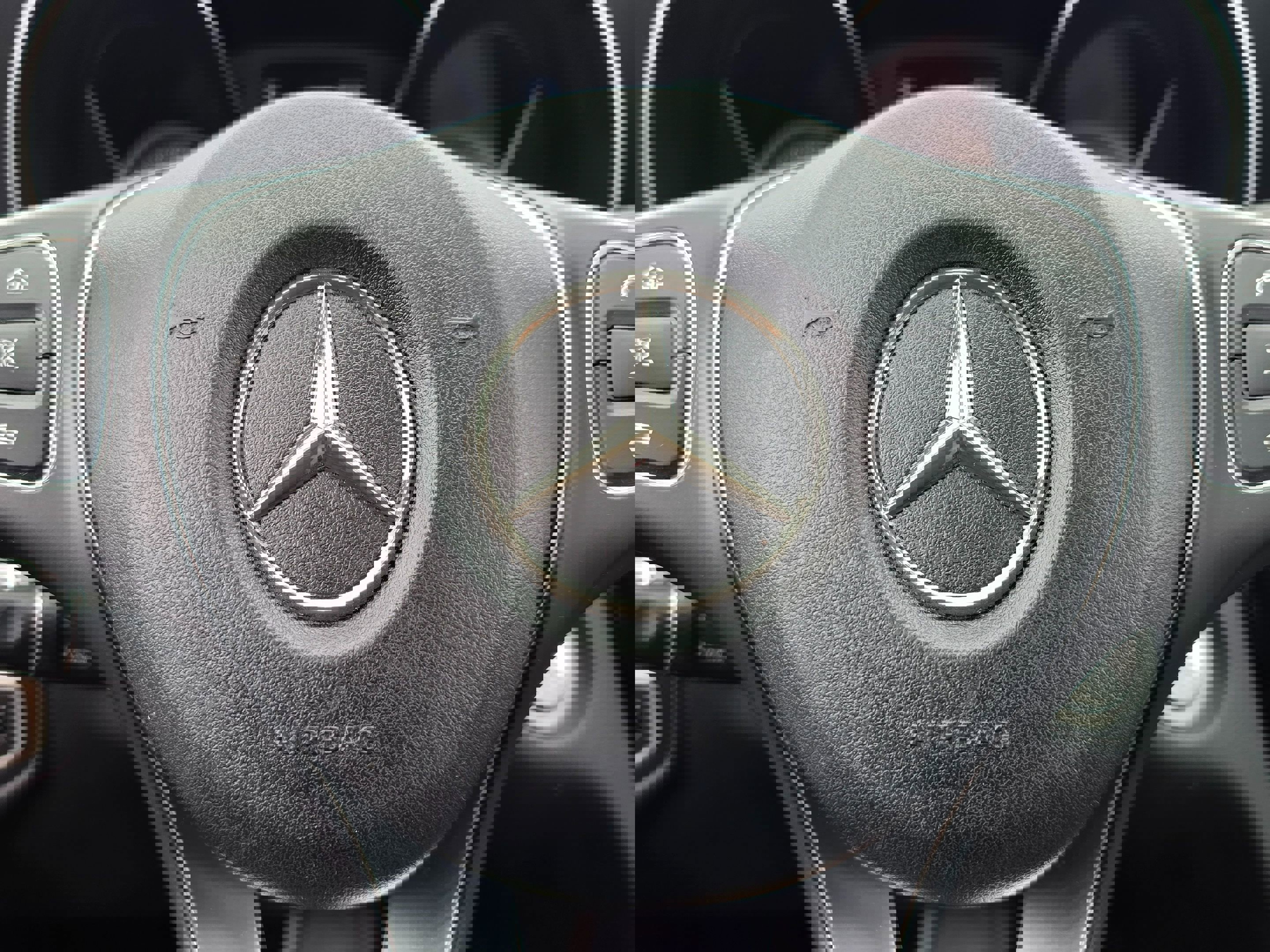 Used 2016 Mercedes-Benz C 350e Sedan w/ Multimedia Package image 31