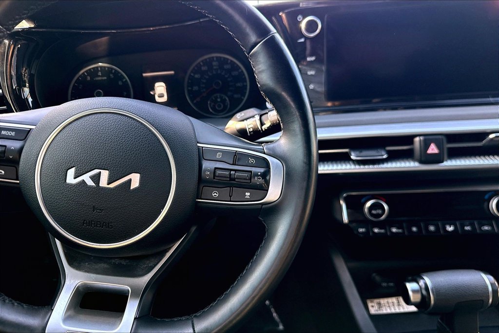 Used 2023 Kia K5 GT-Line w/ GT-Line Premium Package AWD/4WD image 14