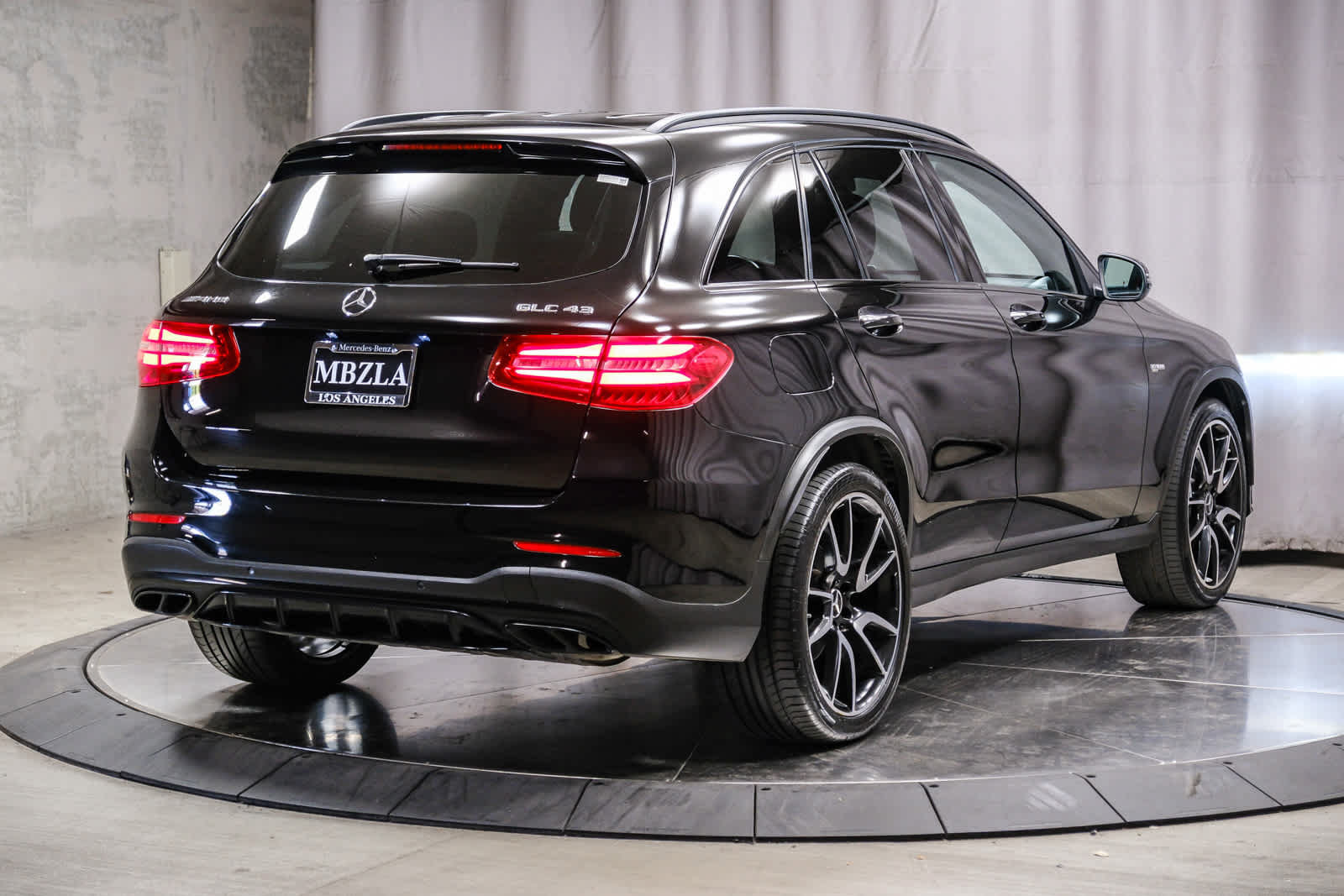 Certified 2019 Mercedes-Benz GLC 43 AMG 4MATIC image 4