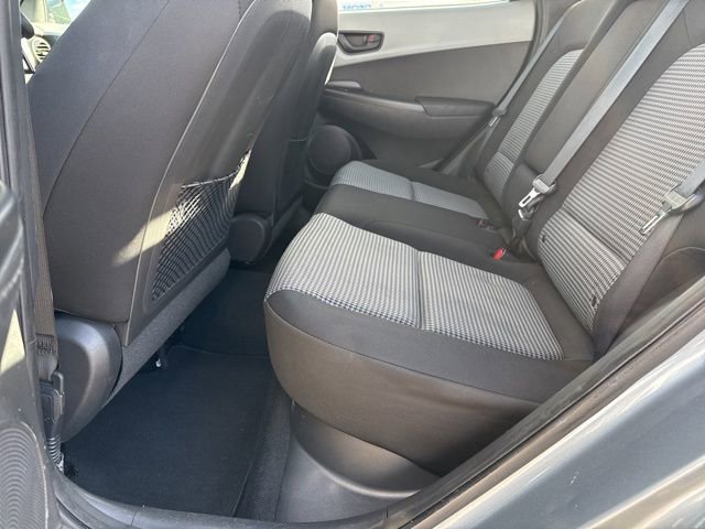 Used 2019 Hyundai Kona SE image 17