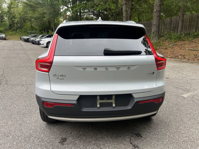 Used 2021 Volvo XC40 T5 Momentum w/ Premium Package AWD/4WD image 6