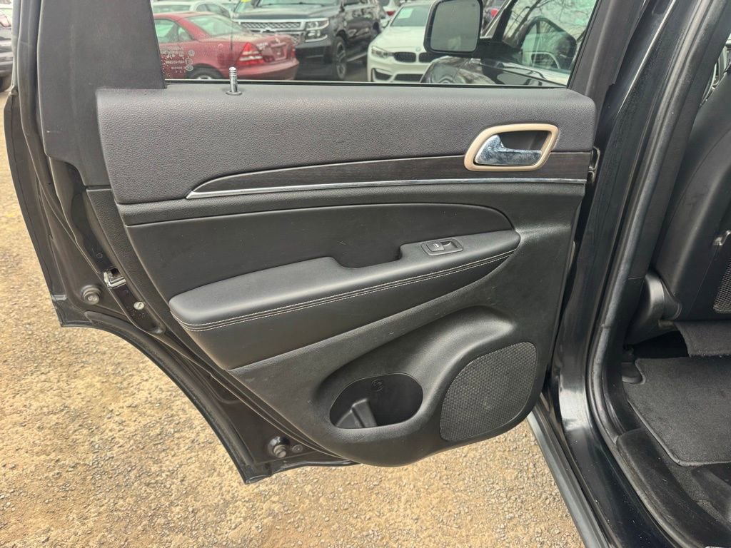 Used 2014 Jeep Grand Cherokee Limited image 24