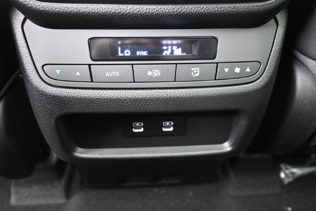 New 2026 Honda Pilot Touring image 22