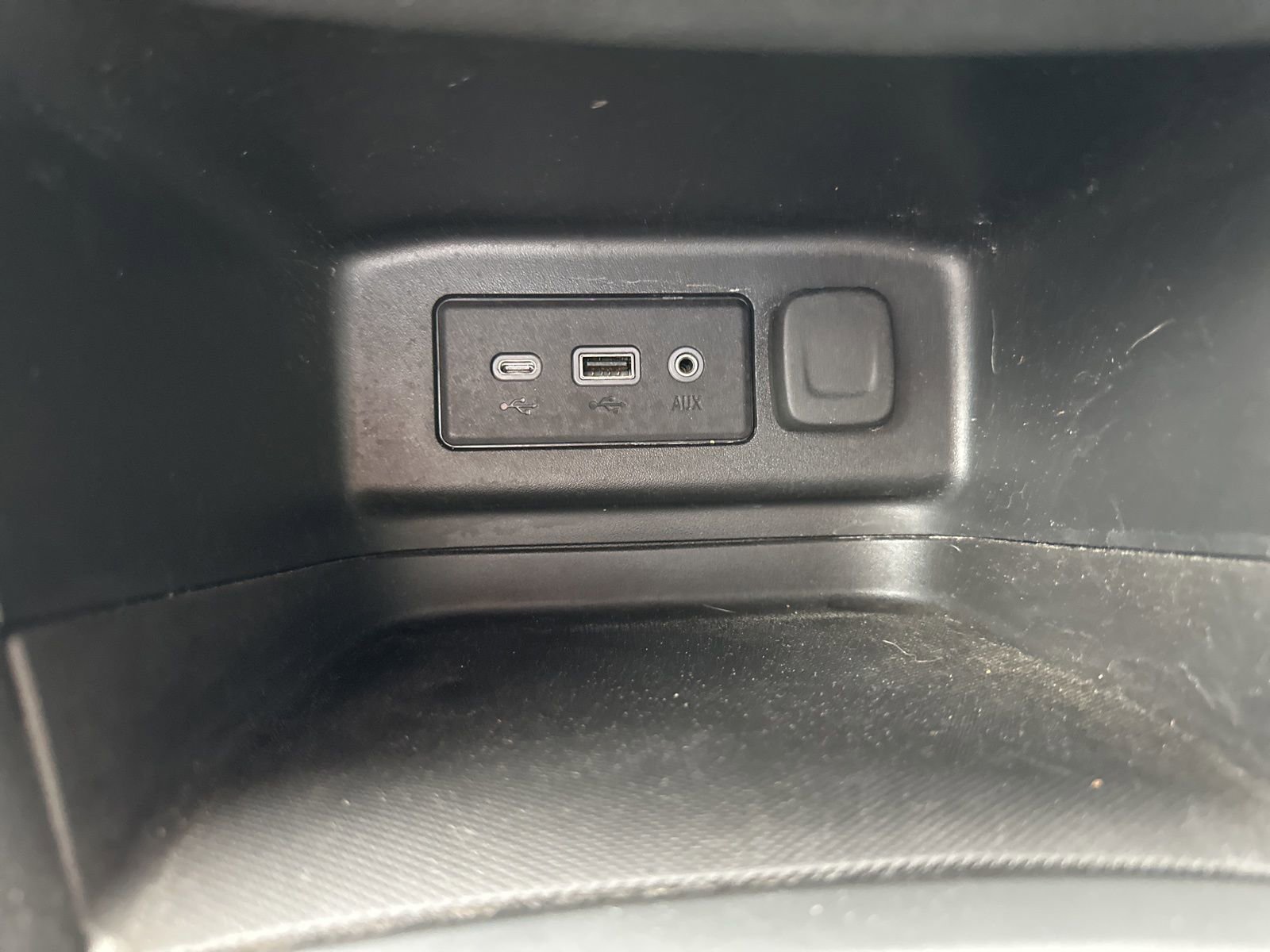 Used 2022 Chevrolet Equinox LT AWD/4WD image 25