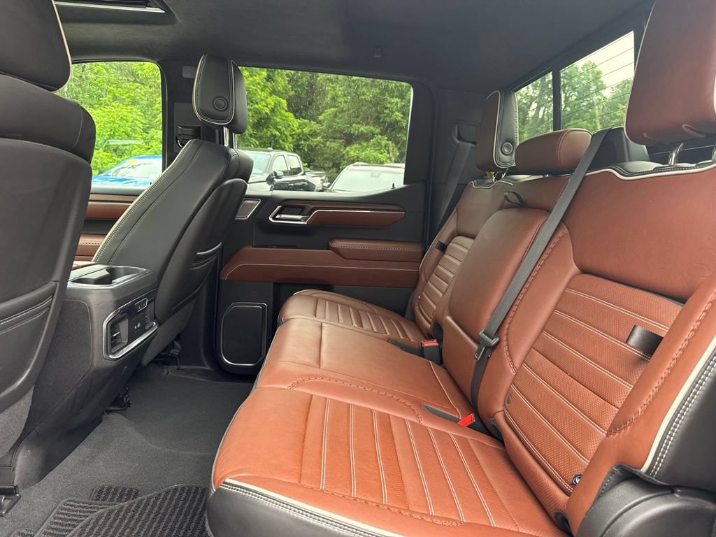 Used 2023 GMC Sierra 1500 Denali Ultimate AWD/4WD image 13