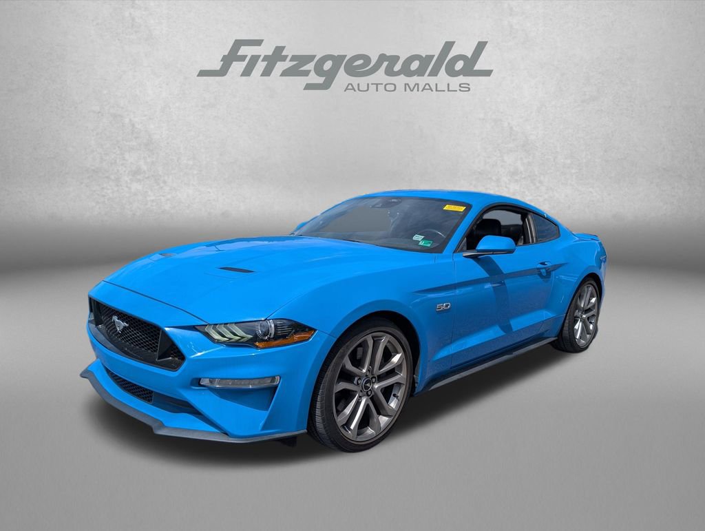 Used 2022 Ford Mustang GT Premium RWD image 2