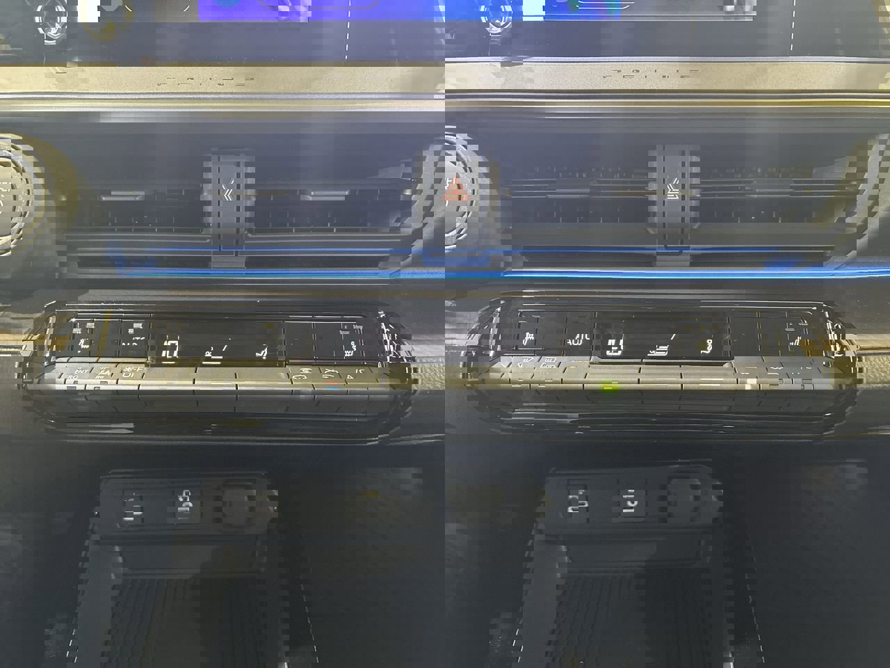 New 2026 Toyota Prius Plug-In Hybrid image 20