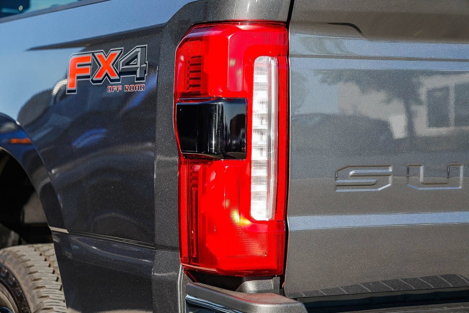 Used 2026 Ford F350 Lariat w/ Lariat Ultimate Package AWD/4WD image 9