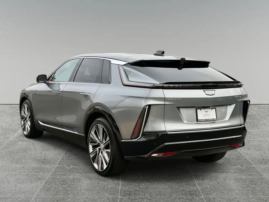 Used 2025 Cadillac Lyriq Luxury w/ LPO, Floor Liner Package image 12