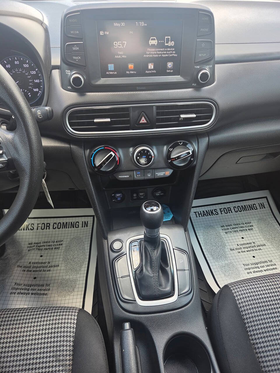 Used 2019 Hyundai Kona SE FWD image 10