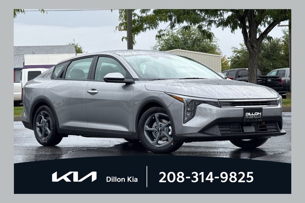 New 2026 Kia K4 FWD image 1
