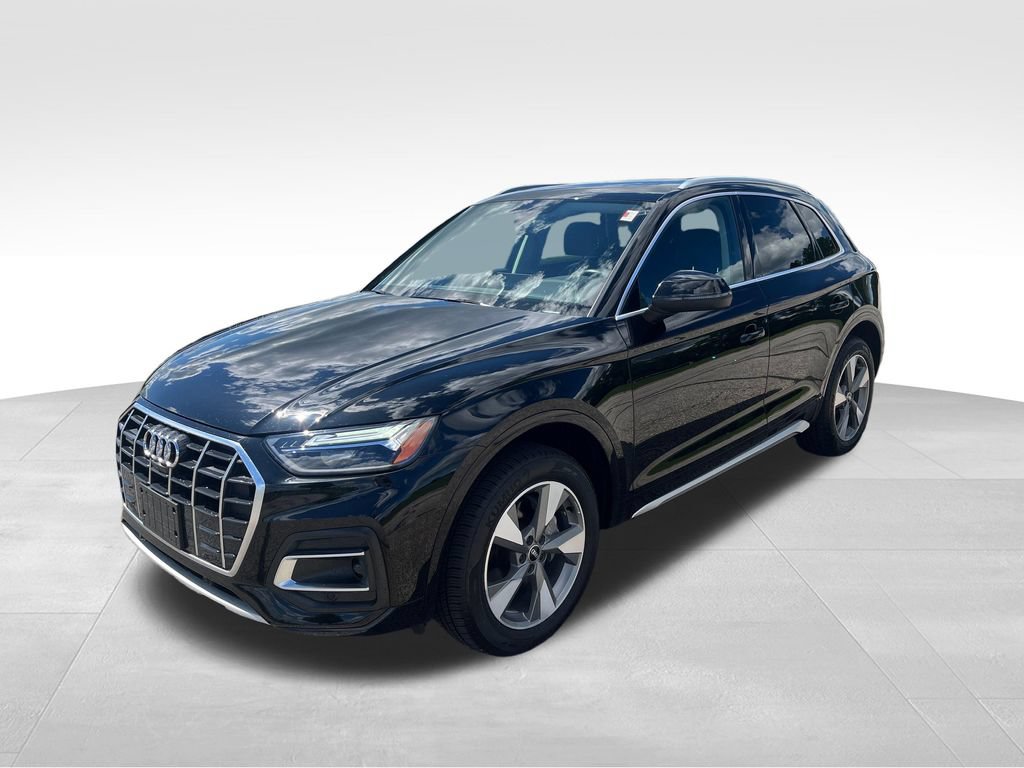 Used 2022 Audi Q5 2.0T Premium Plus w/ Premium Plus Package AWD/4WD image 1