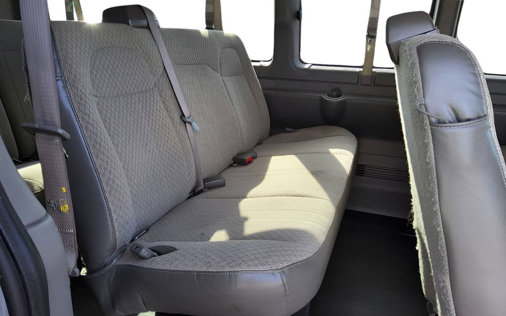 Used 2023 Chevrolet Express 3500 LS RWD image 26