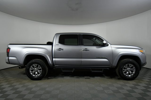 Used 2016 Toyota Tacoma 2WD Double Cab image 15