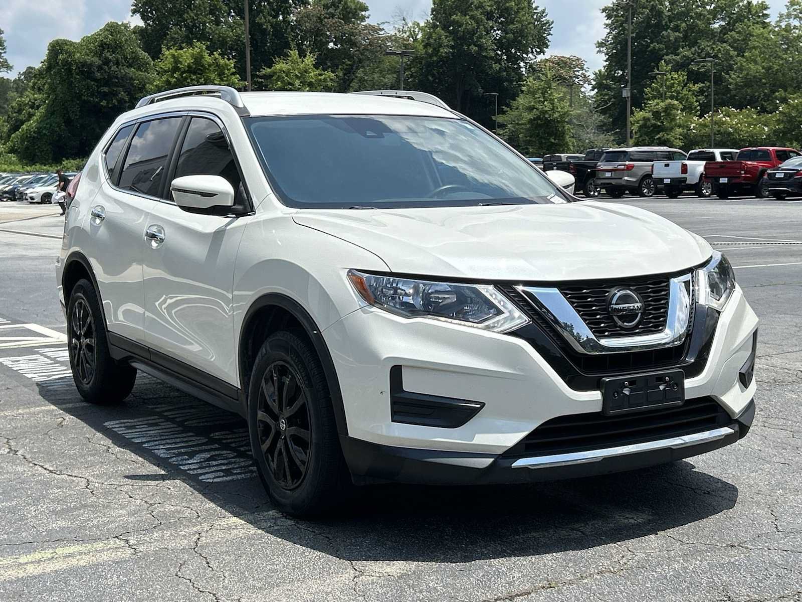 Used 2020 Nissan Rogue SV AWD/4WD image 5