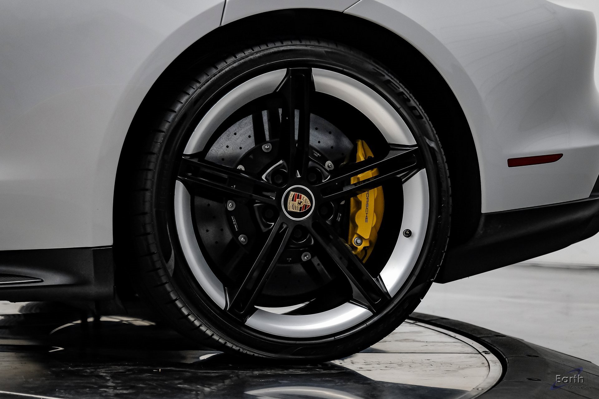 Used 2020 Porsche Taycan Turbo S image 85