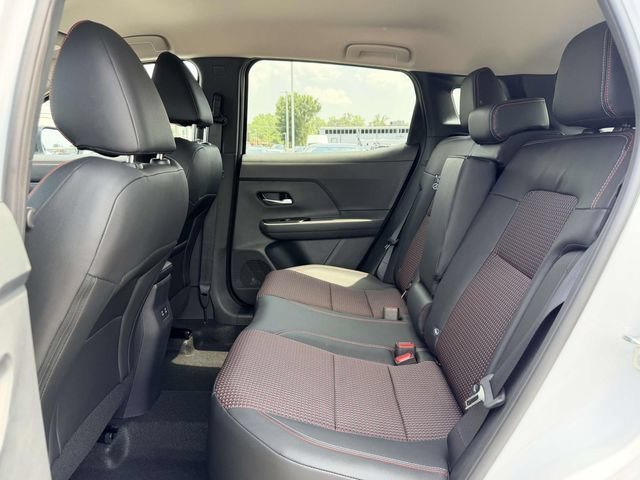 New 2026 Nissan Kicks SR w/ Interior Electronics Package FWD image 13