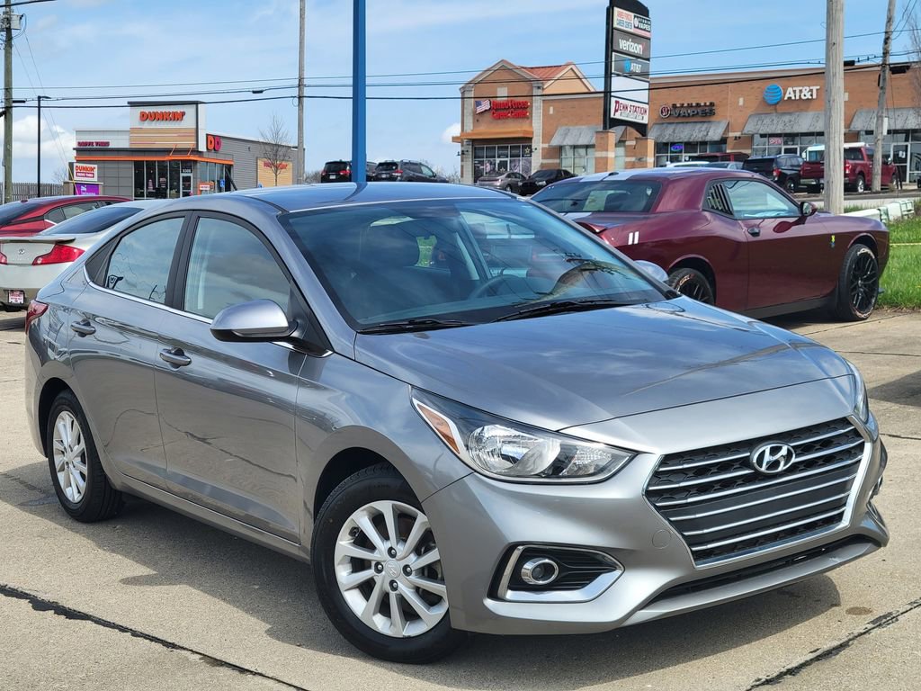 Used 2022 Hyundai Accent SEL image 28