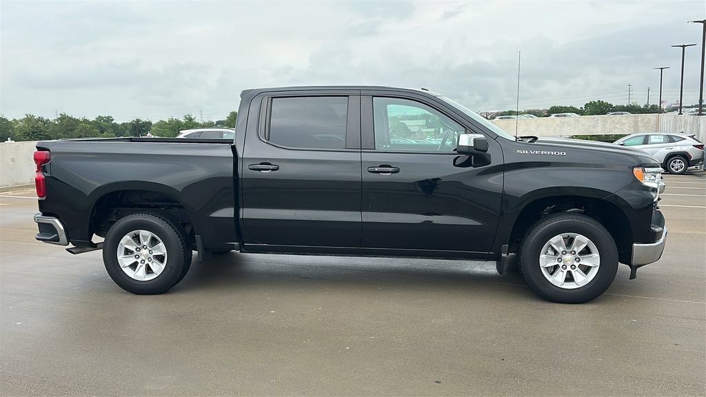 Used 2025 Chevrolet Silverado 1500 LT RWD image 13