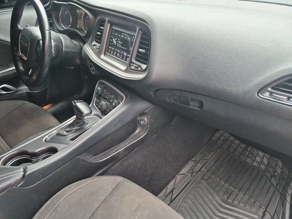 Used 2022 Dodge Challenger GT RWD image 15