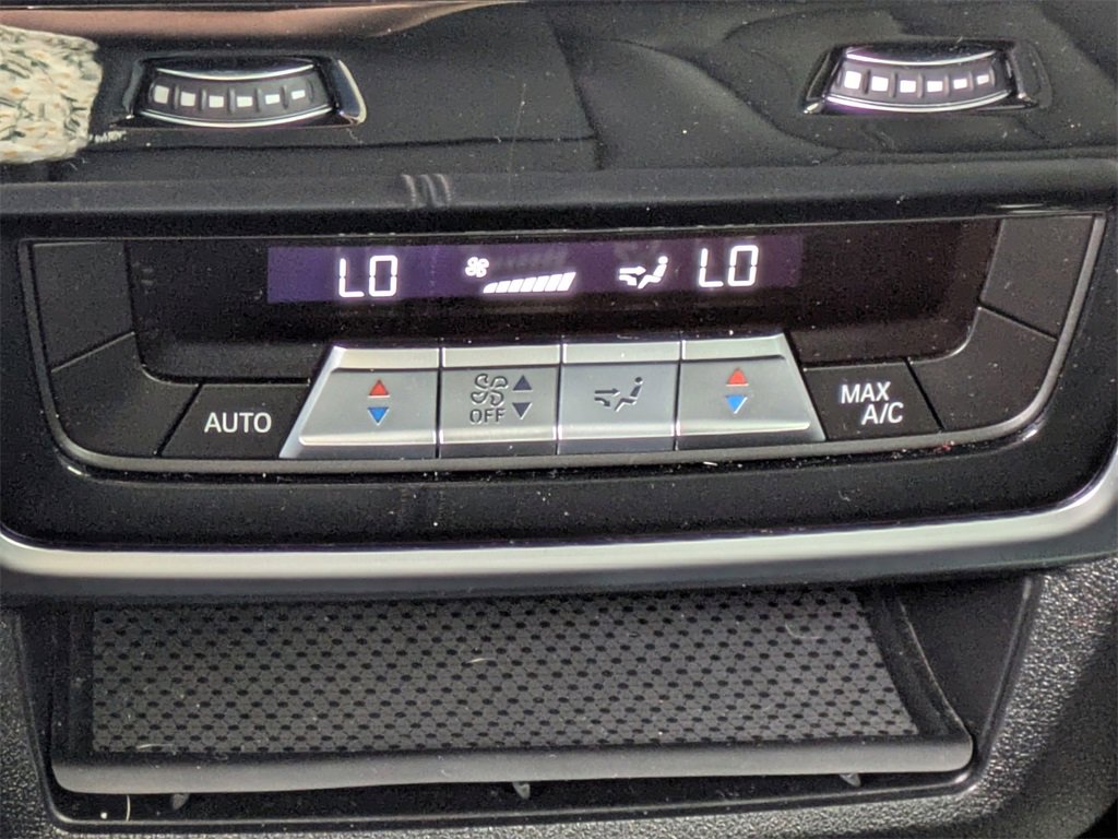 Used 2021 BMW X5 sDrive40i w/ Convenience Package image 17