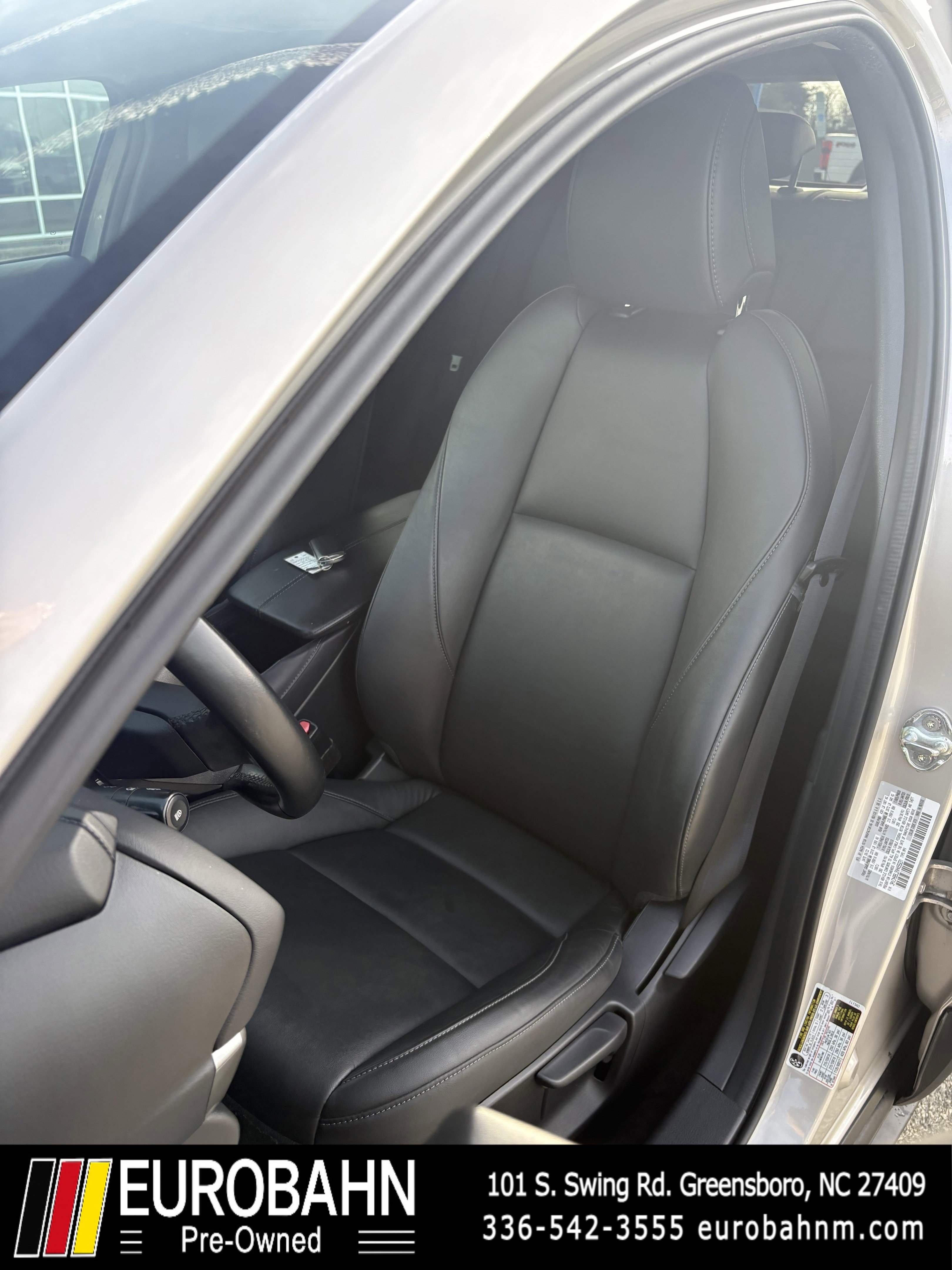 Used 2022 MAZDA CX-30 AWD 2.5 S w/ Select Package image 6