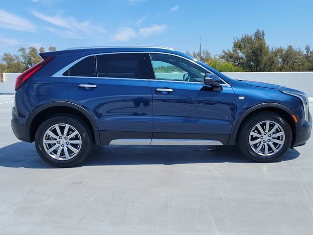 Used 2022 Cadillac XT4 Premium Luxury w/ Enhanced Visibility Package image 6