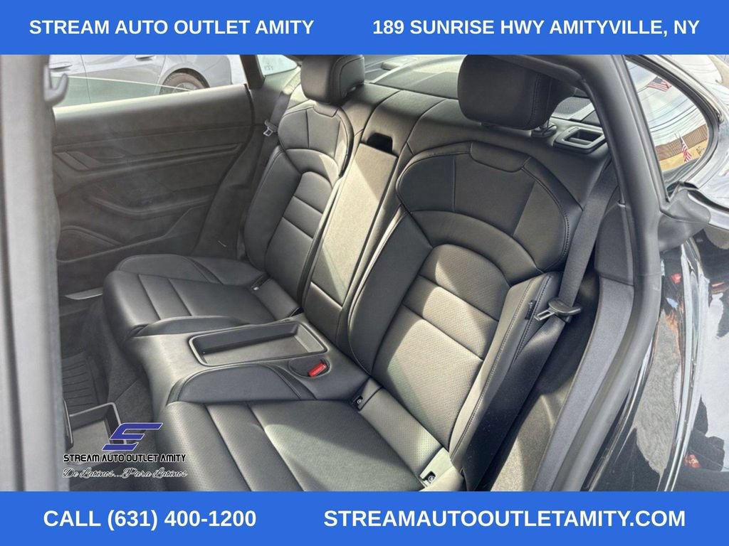 Used 2023 Porsche Taycan 4S AWD/4WD image 44