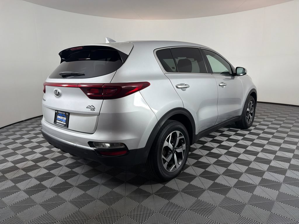Used 2022 Kia Sportage LX AWD/4WD image 3