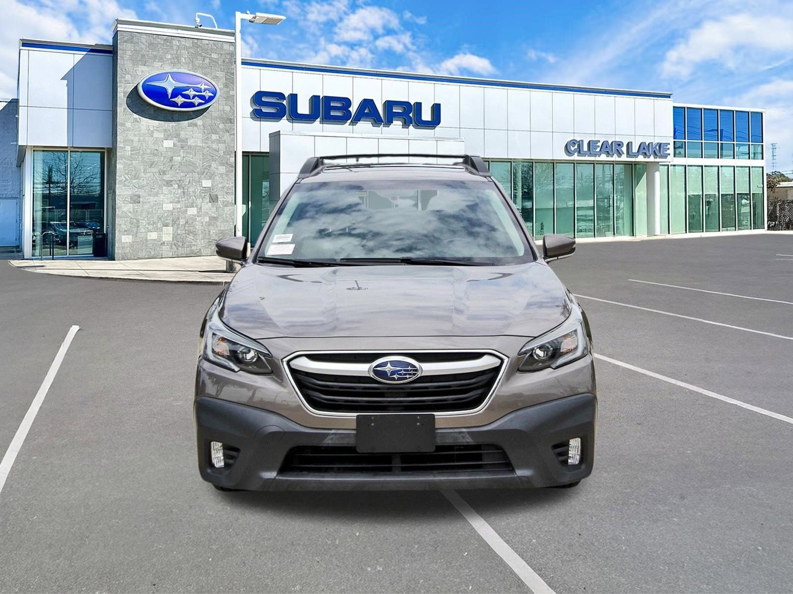 Used 2021 Subaru Outback Premium AWD/4WD image 2