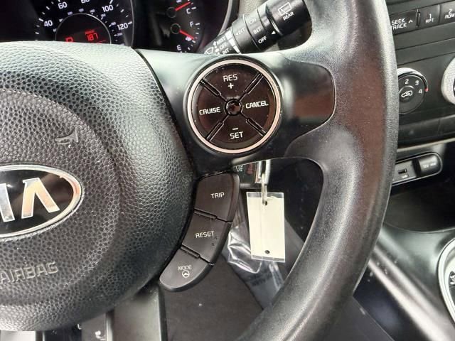 Used 2014 Kia Soul Base image 11