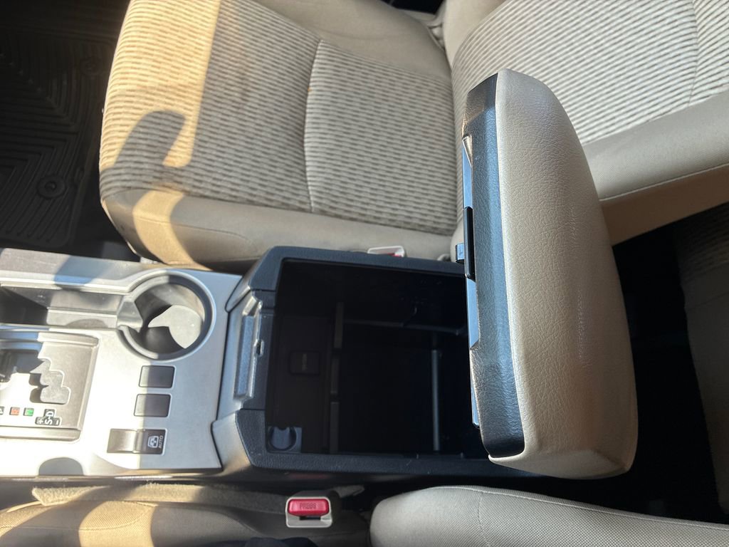 Used 2015 Toyota 4Runner SR5 RWD image 20