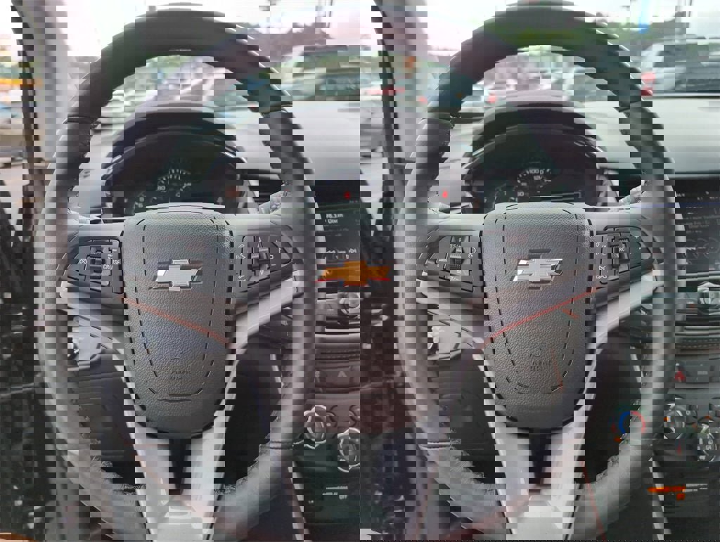 Certified 2022 Chevrolet Trax LT w/ LT Convenience Package image 20