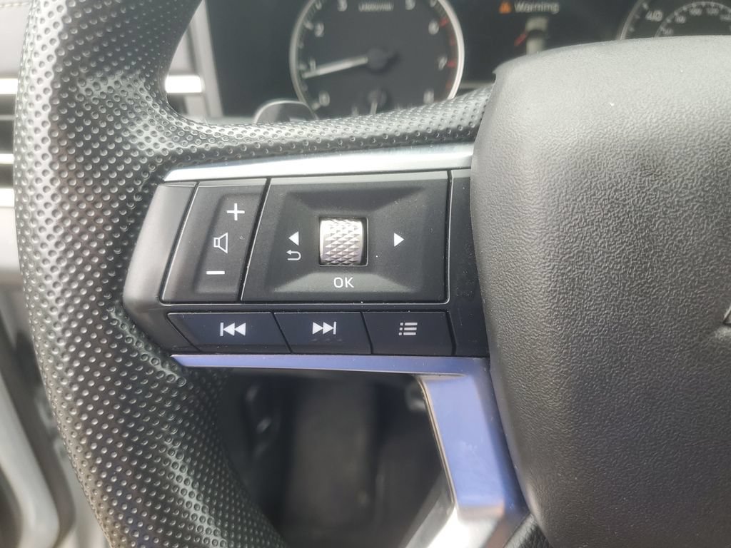 Used 2023 Mitsubishi Outlander ES AWD/4WD image 33