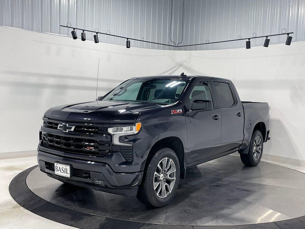 Used 2023 Chevrolet Silverado 1500 RST w/ Z71 Off-Road Package image 8