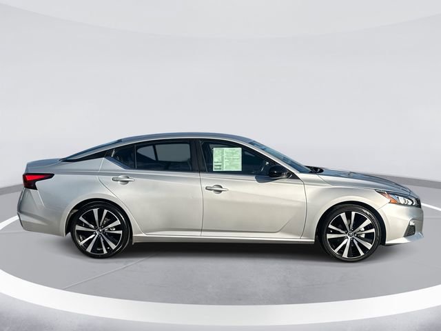 Used 2022 Nissan Altima 2.5 SR image 4