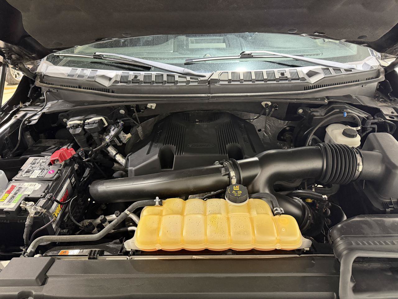 Used 2019 Ford F150 Lariat AWD/4WD image 17