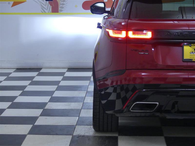 Used 2019 Land Rover Range Rover Velar R-Dynamic HSE image 39