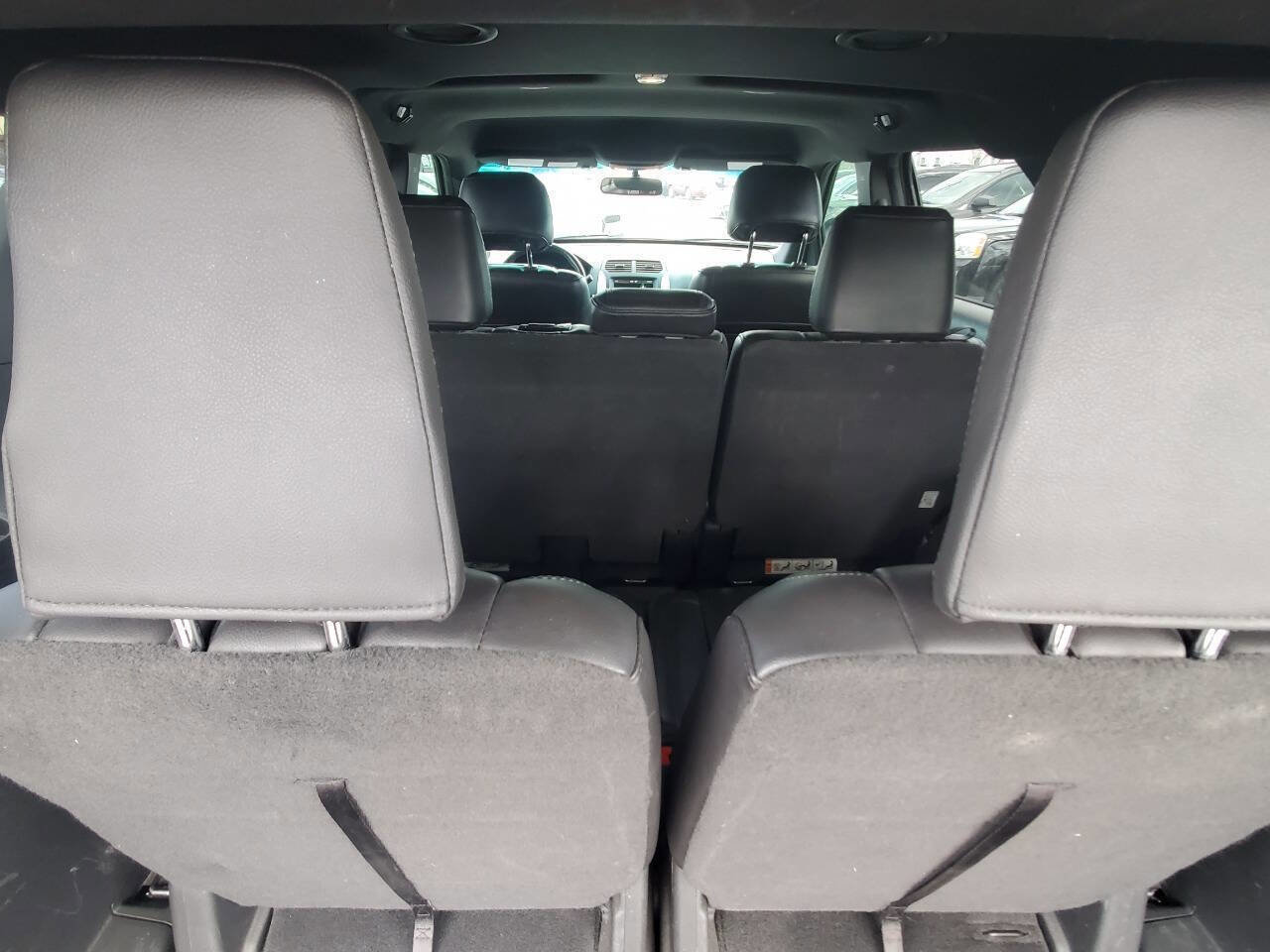 Used 2013 Ford Explorer XLT image 27